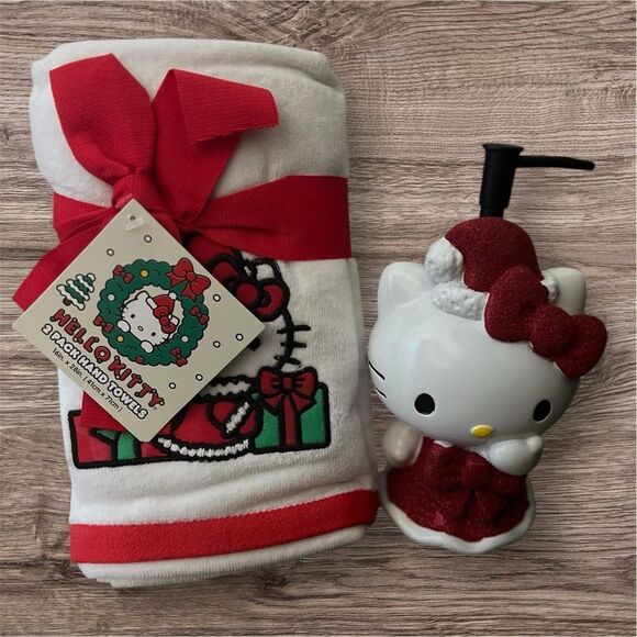 Hello Kitty Christmas Soap Dispenser and Hand Towel Set - Picture 1 of 5